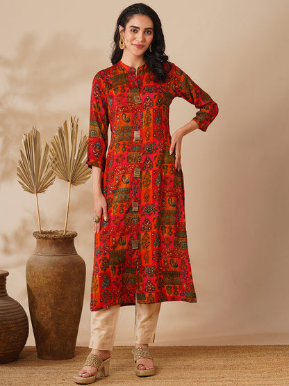 Abstract Floral Foil Printed Straight Fit Kurta - Multi