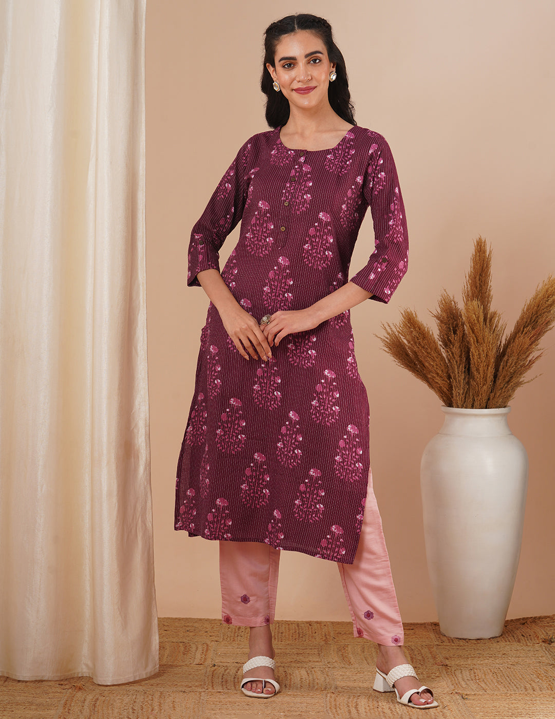 Ethnic Floral Printed Straight Fit Kurta - Purple