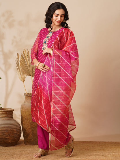 Leheriya Printed & Embroidered Straight Fit Kurta with Pant & Dupatta - Magenta