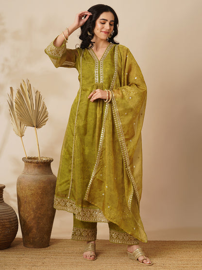 Floral Printed Embroidered Straight Fit Kurta with Pant and Dupatta - Green