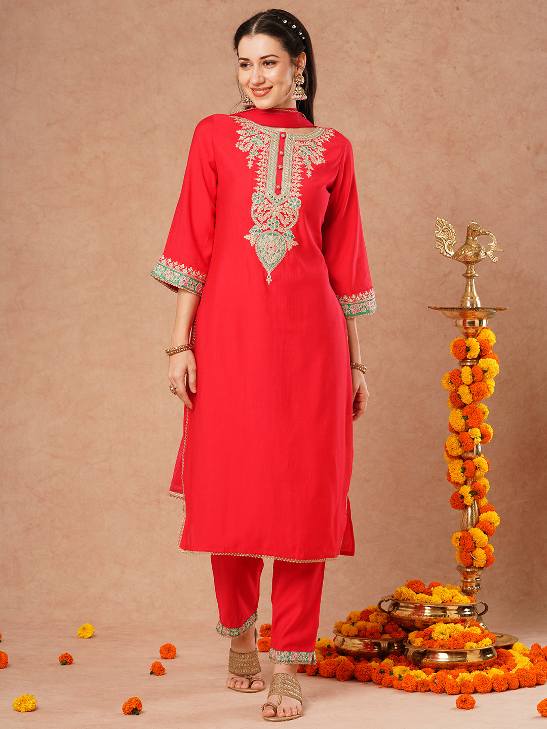 Solid Ethnic Embroidered Straight Kurta with Pant & Dupatta - Pink