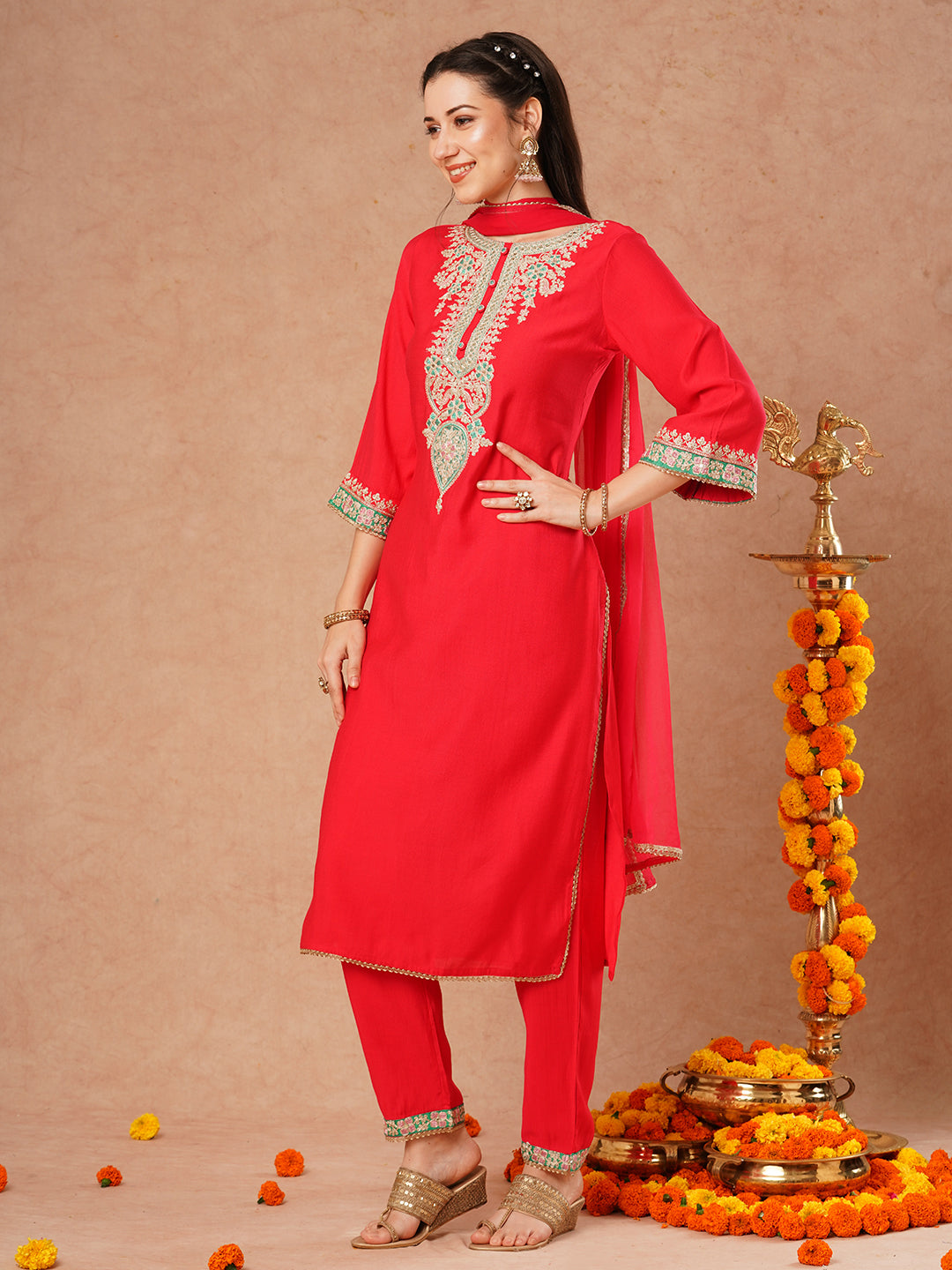 Solid Ethnic Embroidered Straight Kurta with Pant & Dupatta - Pink