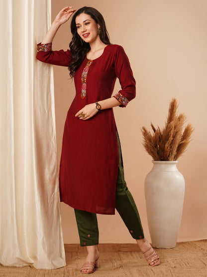 Ethnic Embroidered Straight Fit Kurta - Maroon