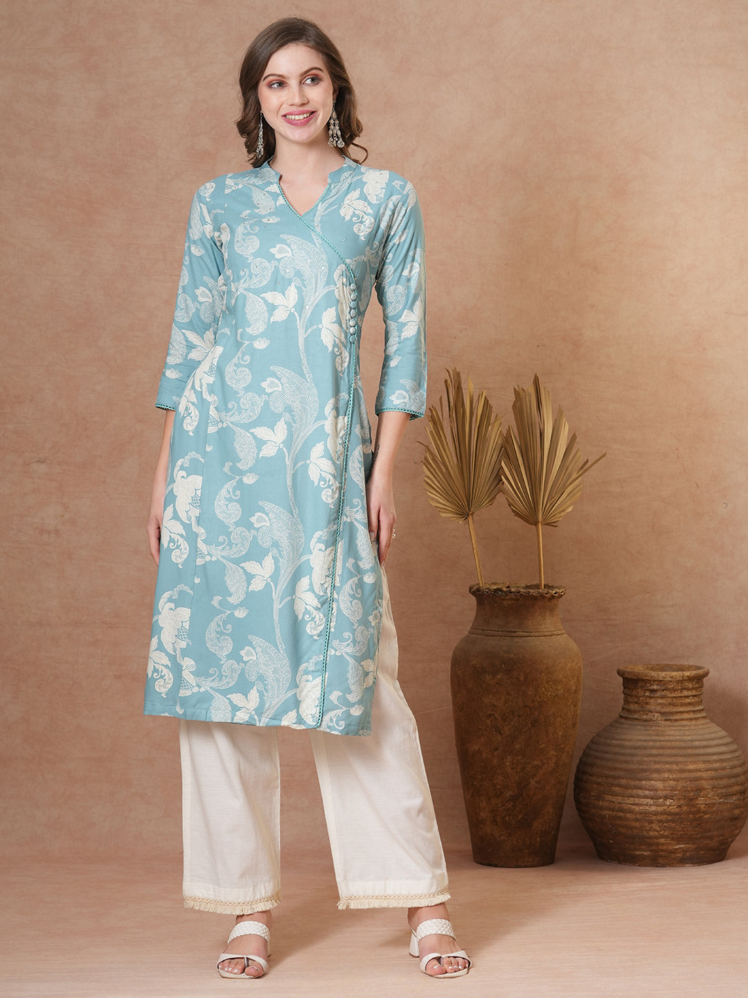 Ethnic Floral Printed Straight Fit Kurta - Blue