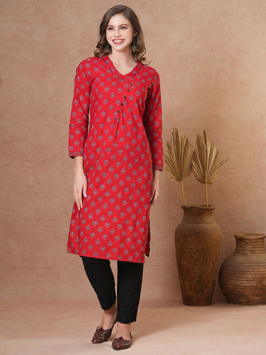 Ethnic Printed Straight Fit Kurta - Red