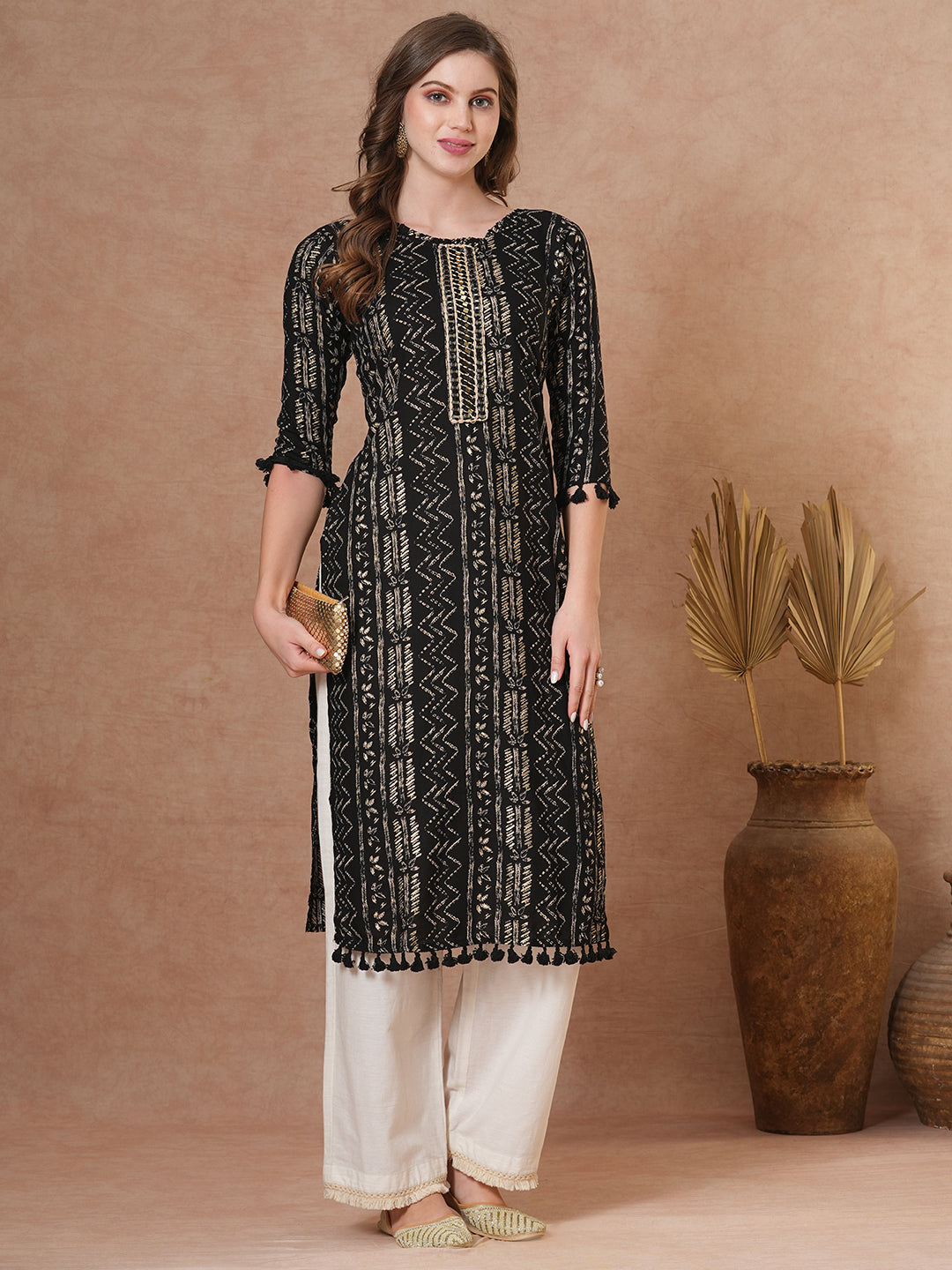 Ethnic Chevron Printed & Embroidered Straight Fit Kurta - Black