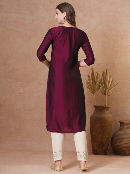 Ethnic Embroidered Straight Fit Kurta - Burgundy