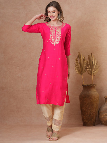 Ethnic Floral Embroidered Straight Fit Kurta - Pink