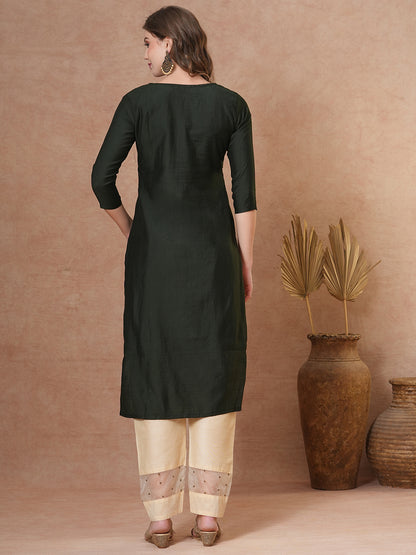 Ethnic Embroidered Straight Fit Kurta - Green