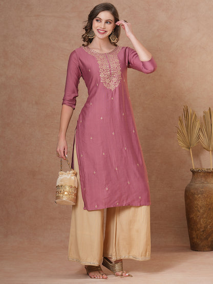 Ethnic Floral Embroidered Straight Fit Kurta - Rose Gold