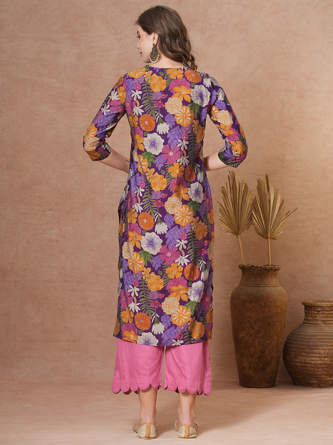 Ethnic Floral Printed Straight Fit Kurta - Purple