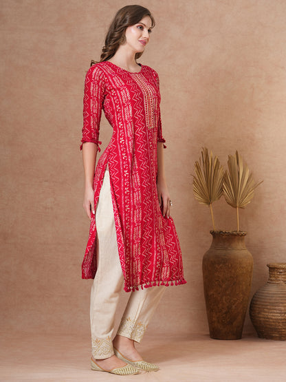 Ethnic Chevron Printed & Embroidered Straight Fit Kurta - Red