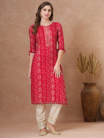 Ethnic Chevron Printed & Embroidered Straight Fit Kurta - Red