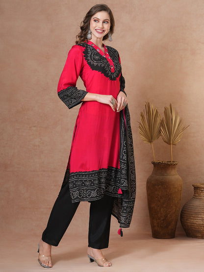 Solid Bandhani Printed Embroidered Straight Fit Kurta with Pant & Dupatta - Red