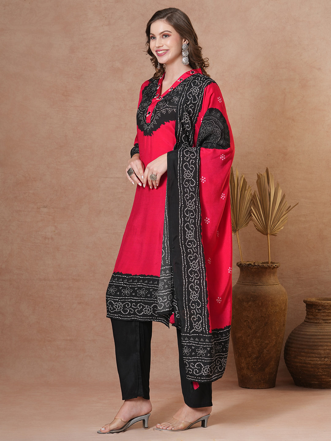 Solid Bandhani Printed Embroidered Straight Fit Kurta with Pant & Dupatta - Red