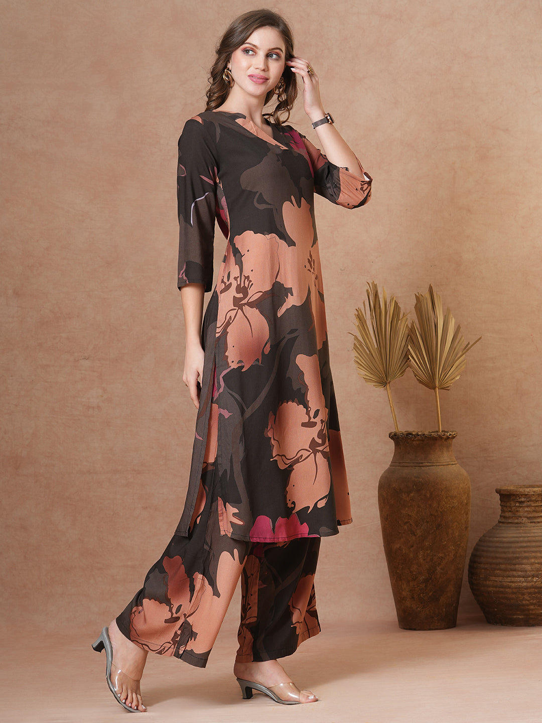 Abstract Floral Printed Straight Fit Co-ord Set - Black