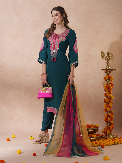 Solid Ethnic Embroidered Straight Kurta with Pant & Coloblocked Dupatta - Green