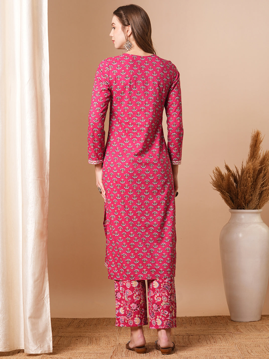 Ethnic Floral Printed Straight Fit Kurta with Pant - Pink