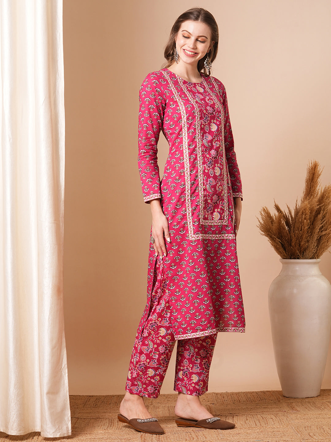 Ethnic Floral Printed Straight Fit Kurta with Pant - Pink