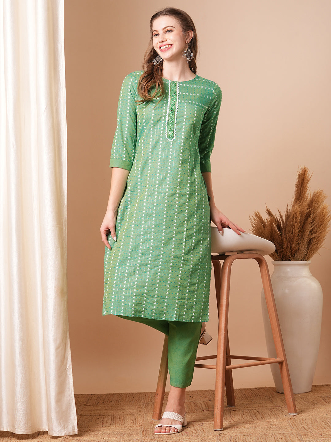 Ethnic Woven & Mirror Embroidered Straight Fit Kurta with Pant - Green