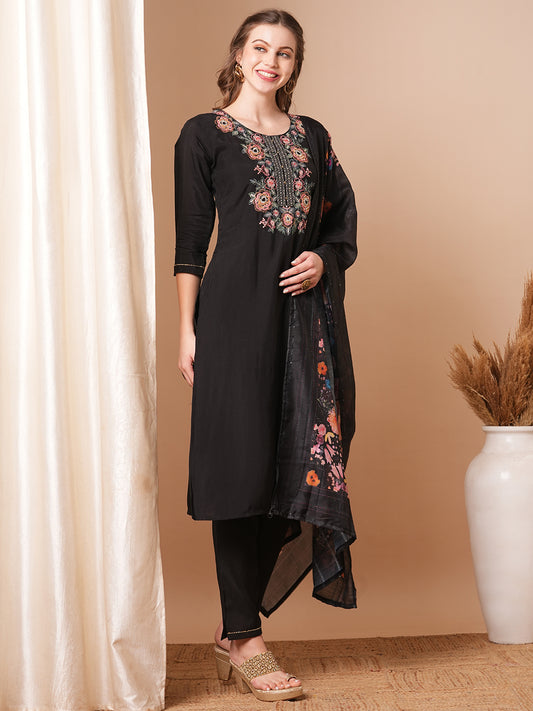 Solid Ethnic Floral Embroidered Straight Fit Kurta with Pant & Dupatta - Black