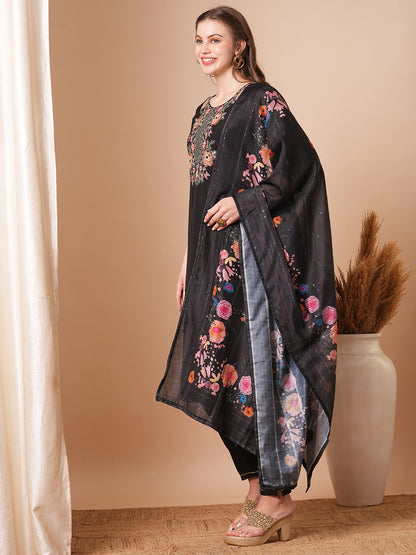 Solid Ethnic Floral Embroidered Straight Fit Kurta with Pant & Dupatta - Black