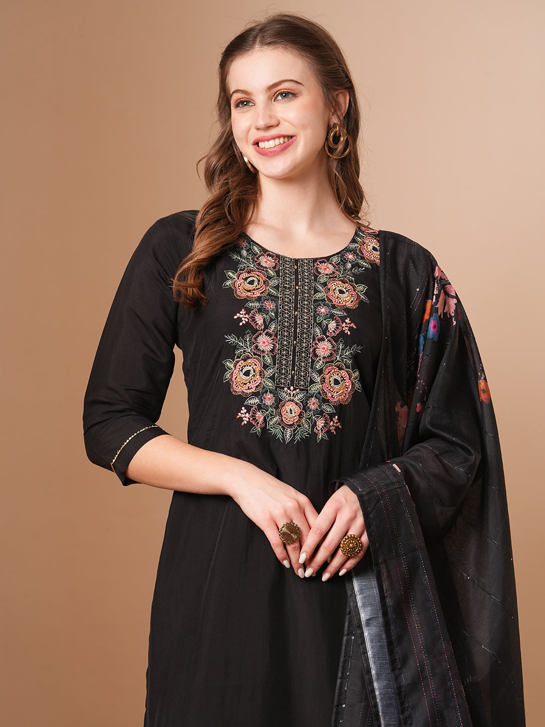 Solid Ethnic Floral Embroidered Straight Fit Kurta with Pant & Dupatta - Black