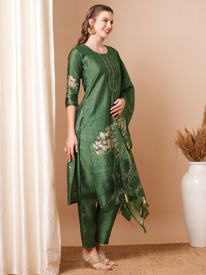 Abstract Floral Printed Straight Fit Kurta with Pant & Dupatta - Green