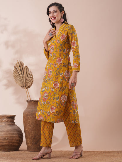 Ethnic Floral Printed Straight Fit Kurta with Pant - Mustard