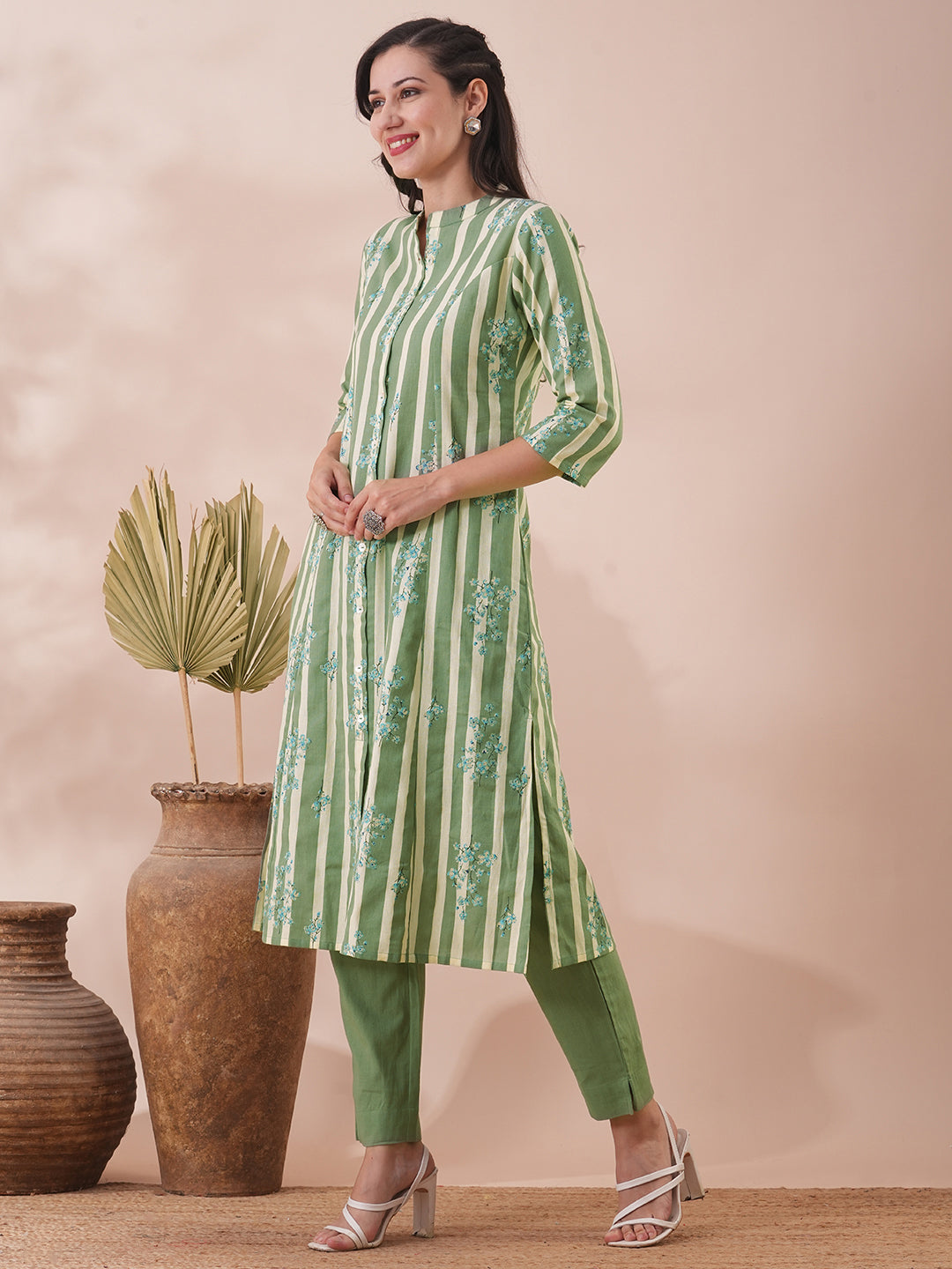 Floral & Stripes Printed A-Line Cotton Flax Kurta with Pant - Green