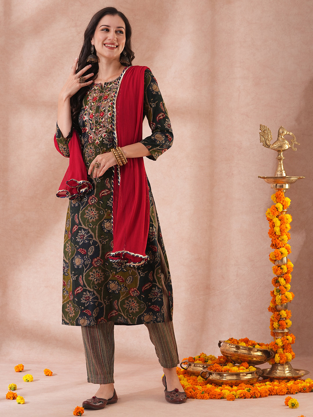 Ethnic Floral Printed & Embroidered Straight Fit Kurta with Pant & Dupatta - Green