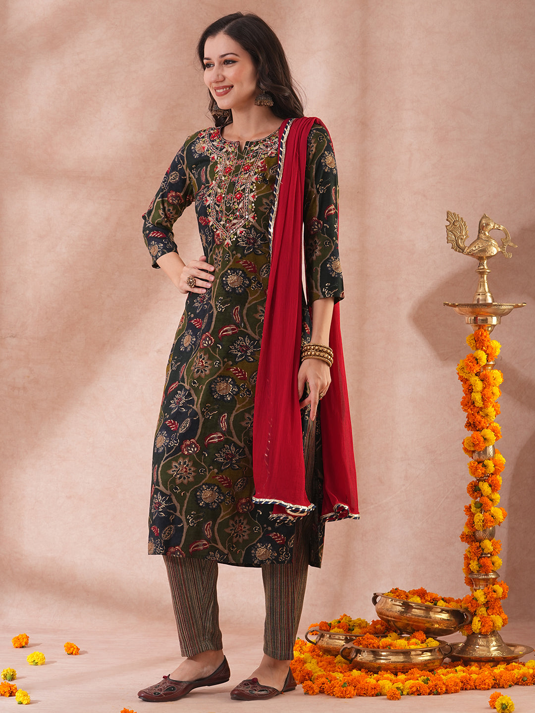 Ethnic Floral Printed & Embroidered Straight Fit Kurta with Pant & Dupatta - Green