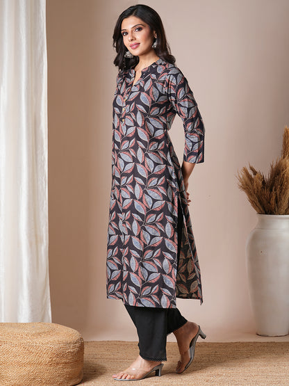 Ethnic Floral Printed Straight Fit Kurta - Black