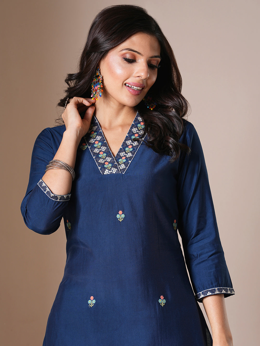 Solid Ethnic Embroidered Straight Fit Kurta - Navy Blue