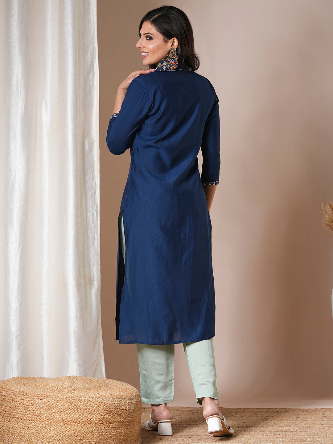 Solid Ethnic Embroidered Straight Fit Kurta - Navy Blue