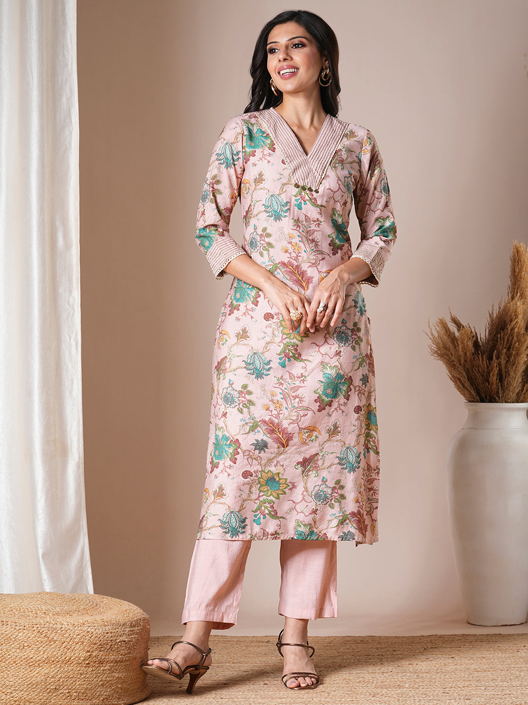 Ethnic Floral Printed Straight Fit Kurta with Pant - Pink