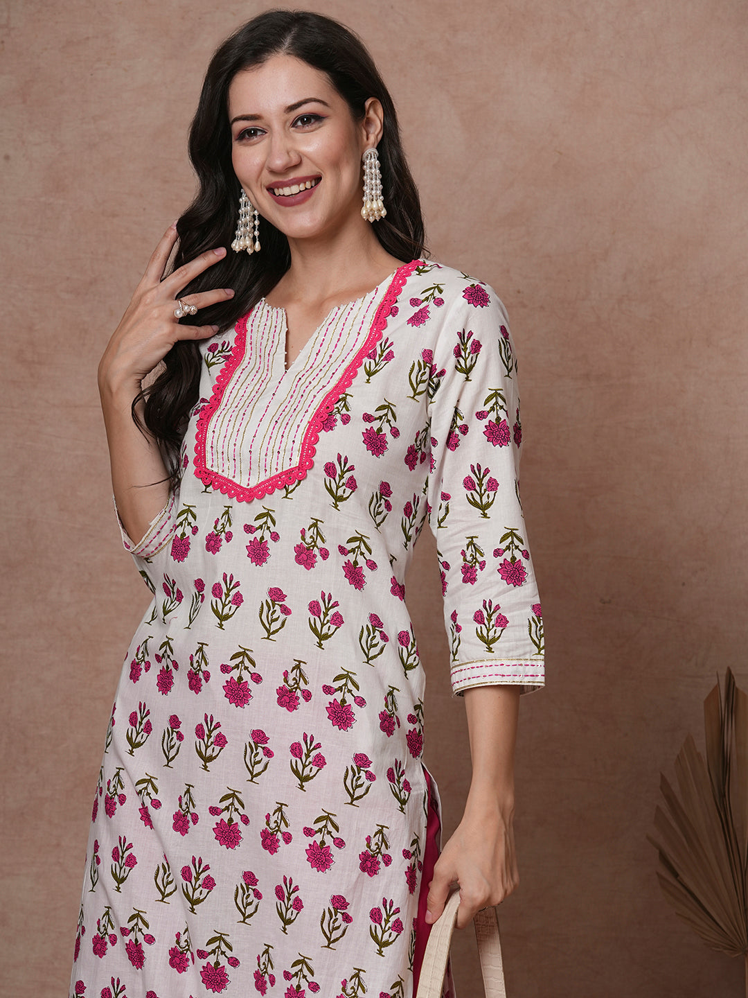 Ethnic Floral Printed & Kantha Embroidered Straight Kurta - White