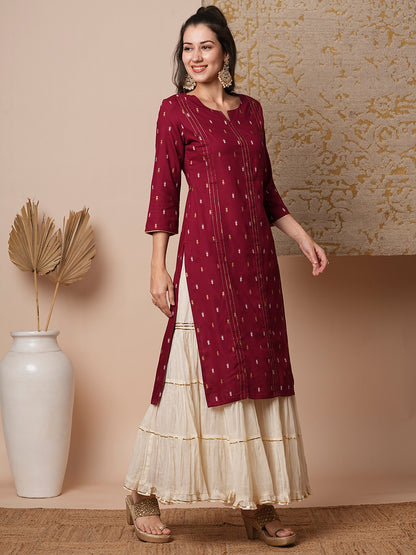 Ethnic Foil Printed Straight Fit Kurta - Maroon