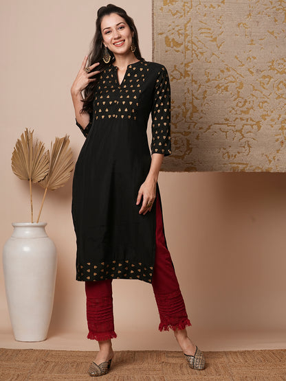 Solid Ethnic Foil Printed Straight Fit Kurta - Black