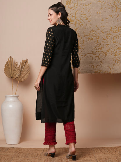 Solid Ethnic Foil Printed Straight Fit Kurta - Black