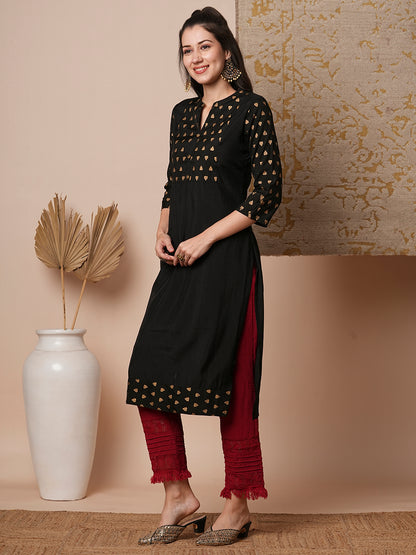Solid Ethnic Foil Printed Straight Fit Kurta - Black