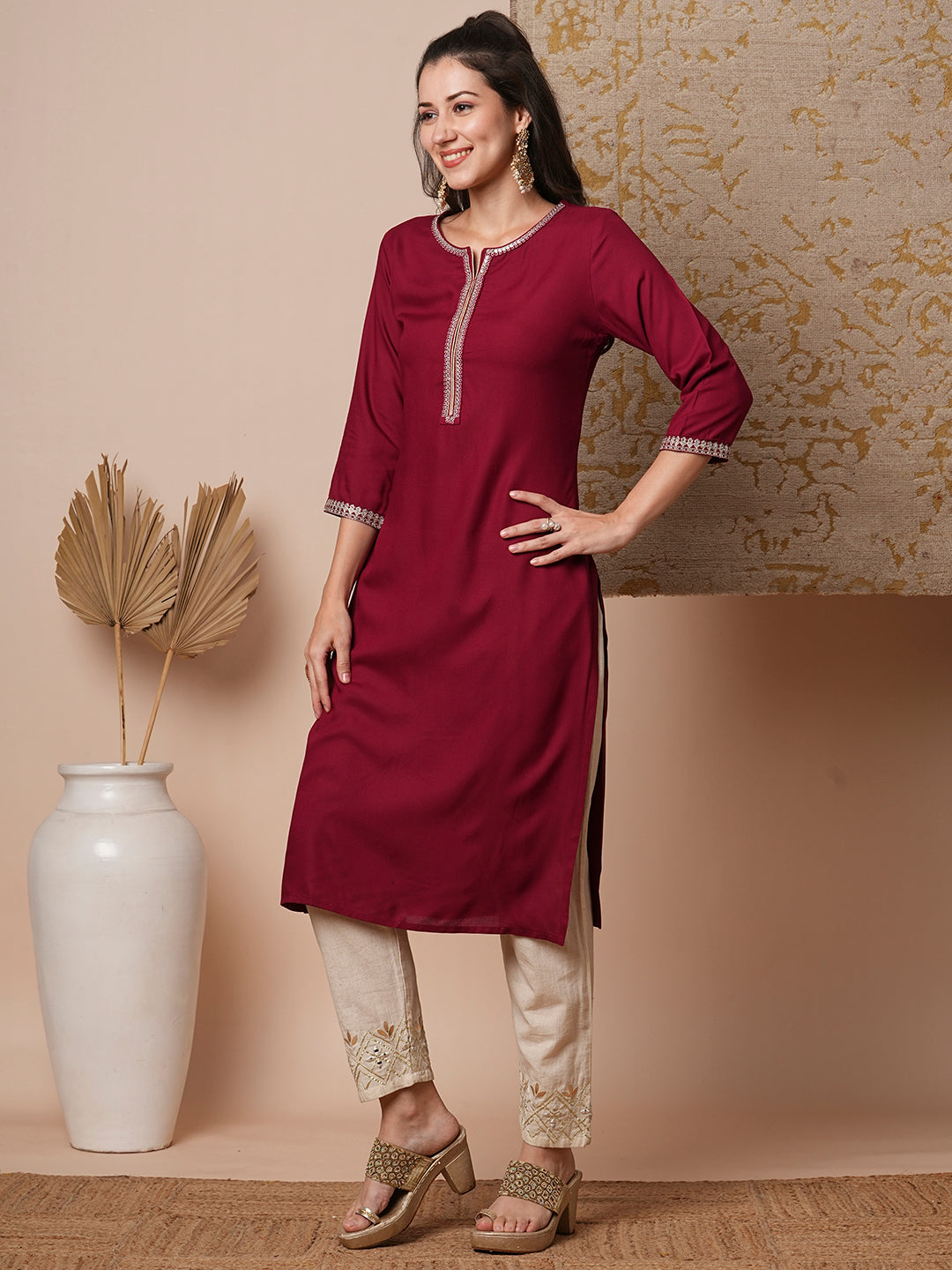 Solid Ethnic Zari Embroidered Straight Fit Kurta - Burgundy