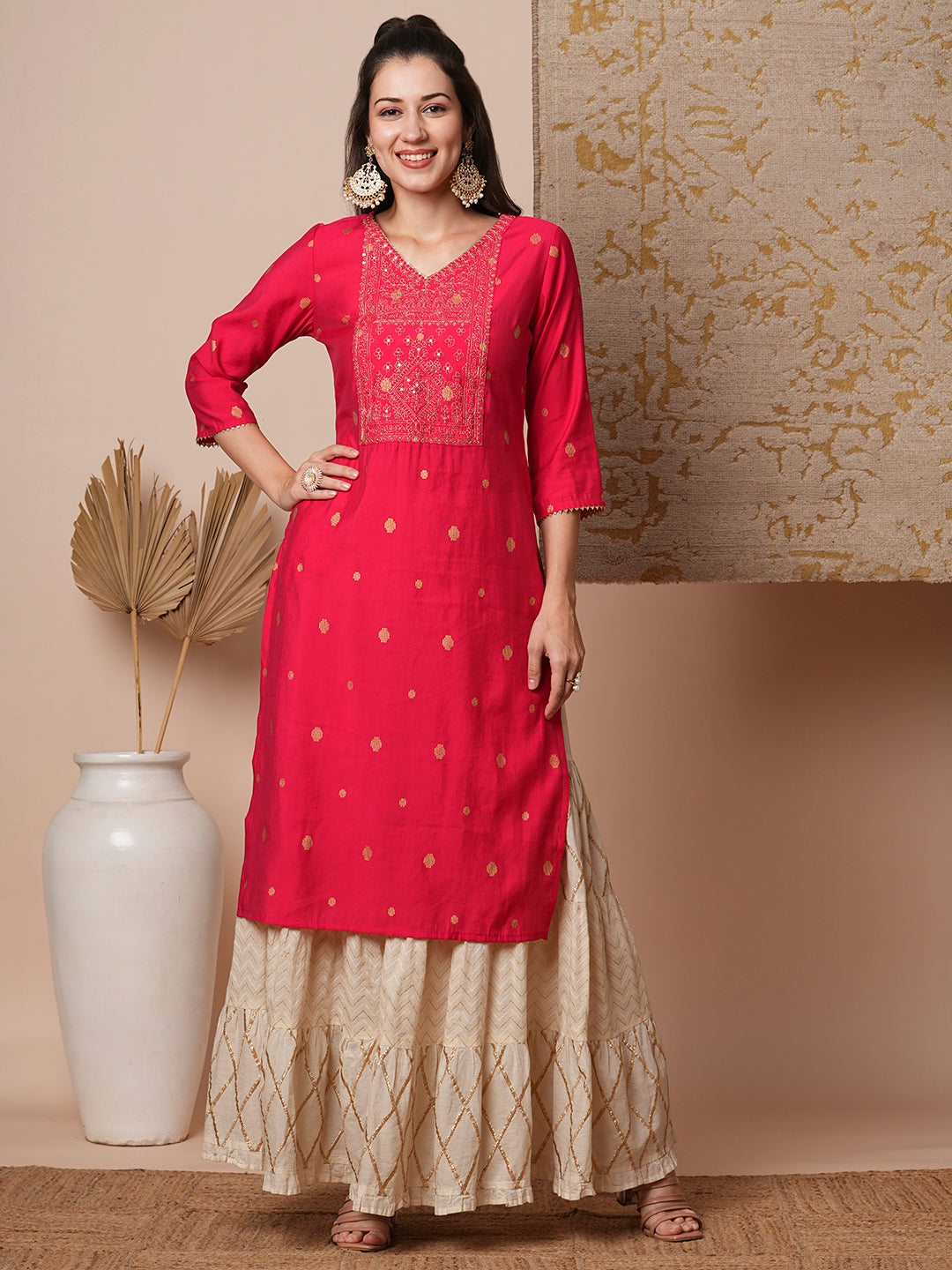 Ethnic Zari Embroidered Straight Fit Kurta - Pink