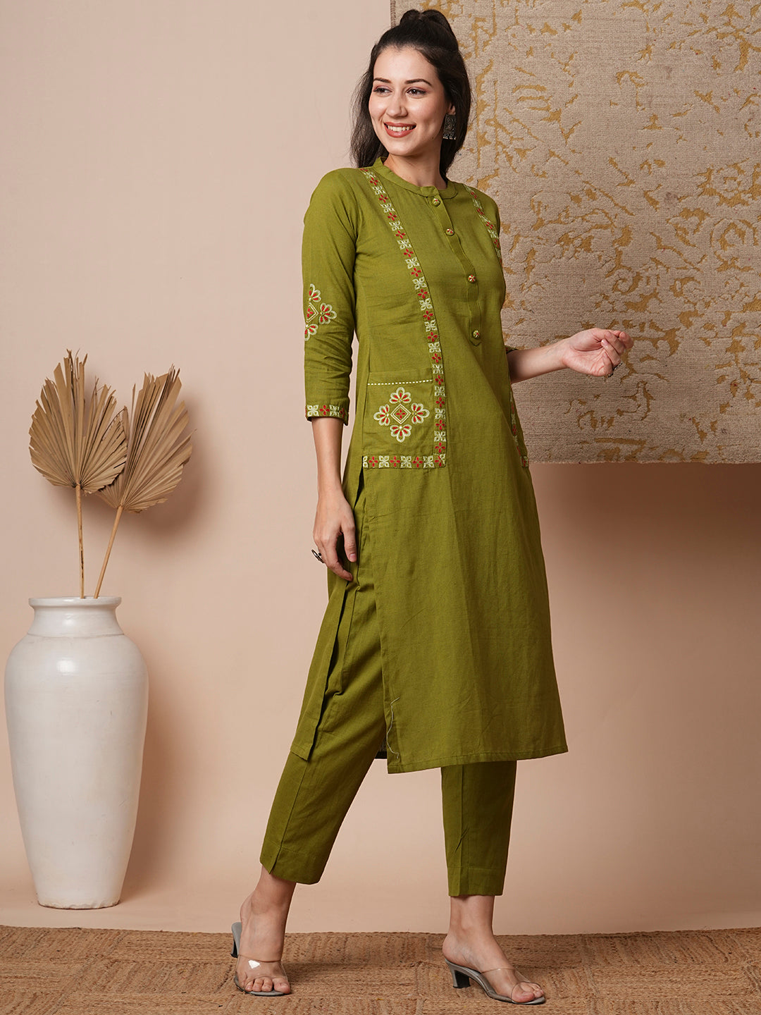 Solid Ethnic Embroidered Straight Fit Cotton Flax Co-ord Set - Green