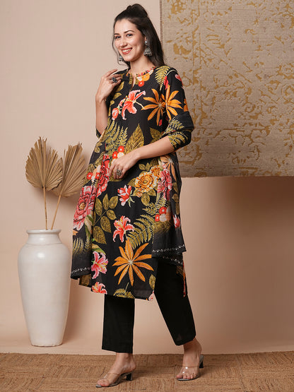 Floral Printed & Straight Kurta with Pant & Pure Cotton Dupatta - Black