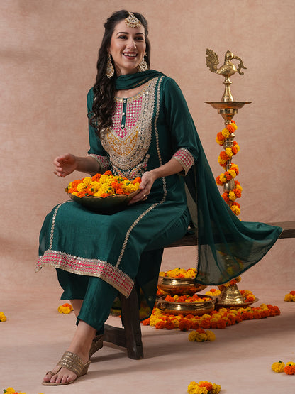 Solid Ethnic Embroidered Straight Kurta with Pant & Dupatta - Green