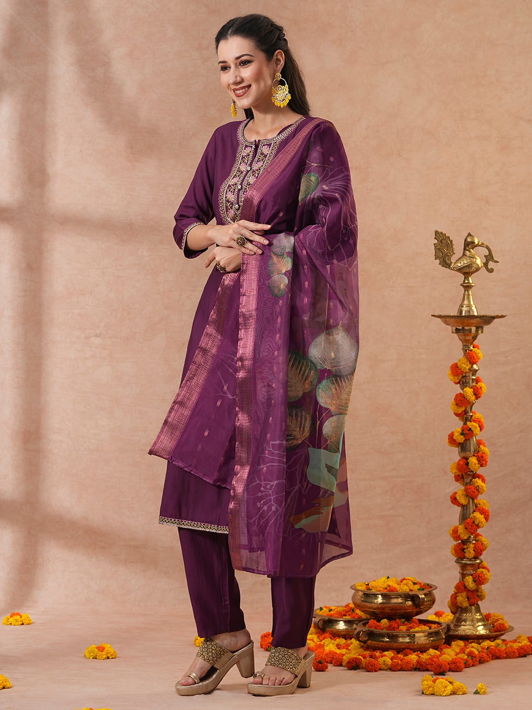 Solid Ethnic Embroidered Straight & Kurta with Pant & Dupatta - Purple