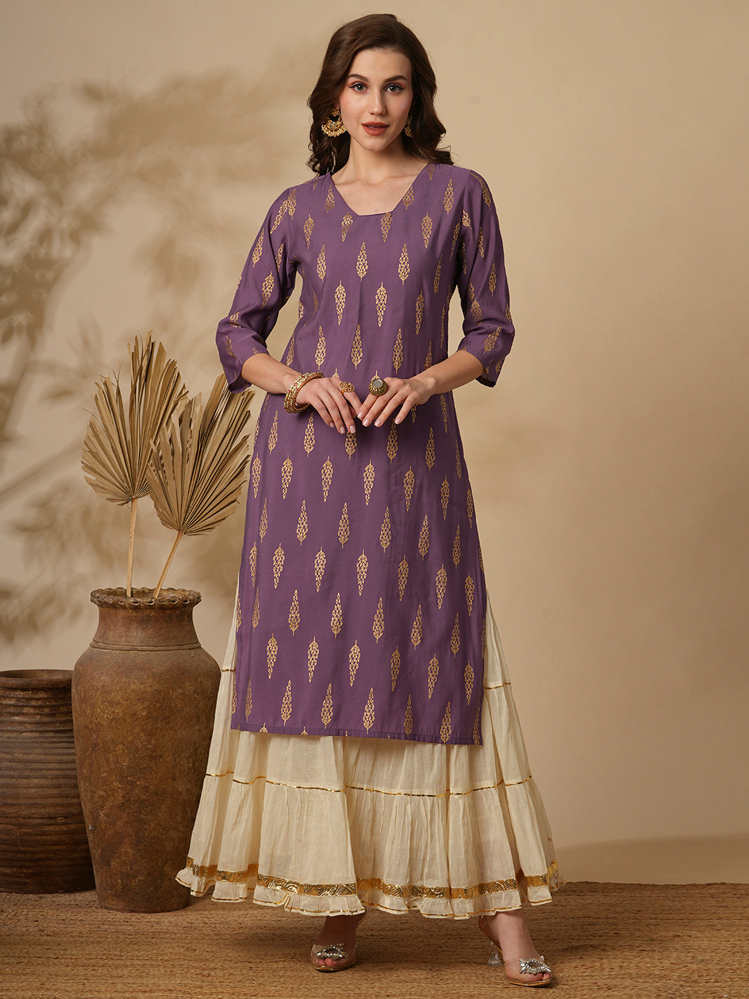 Ethnic Foil Floral Buti Printed Straight Fit Kurta - Lavender