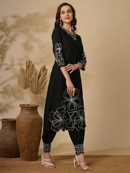 Solid Abstract Floral Embroidered Straight Fit Kurta with Balloon Pant - Black