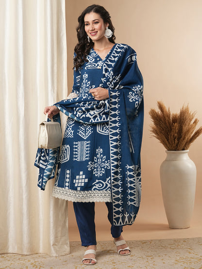 Ethnic Geometric Printed Straight Fit Kurta with Pant & Dupatta - Blue